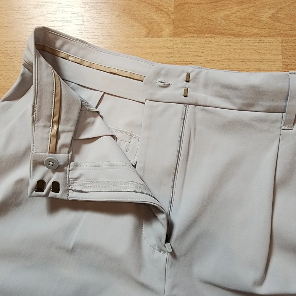 NWT Rhone Commuter Pleated Grey Trouser Pants Flex Knit Women's‎ Size 12
